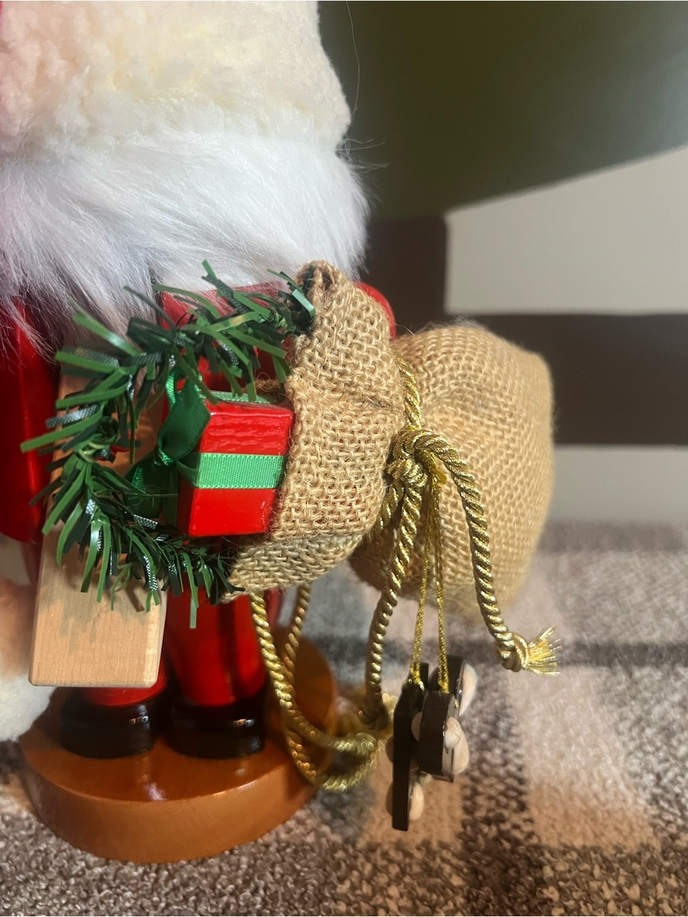Steinbach Troll Santa Nutcracker Figurine with Faux Fur Hat - Model S1505 - Picture 7 of 9